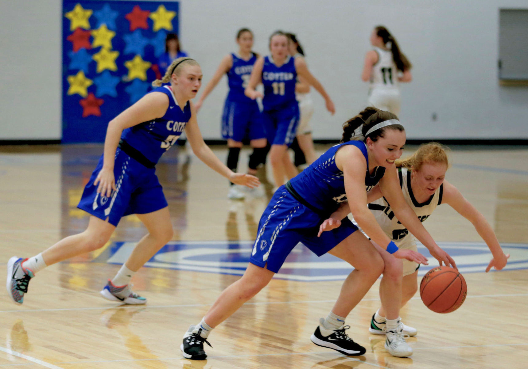 Cotter girls playoff basketball vs La Crescent-Hokah